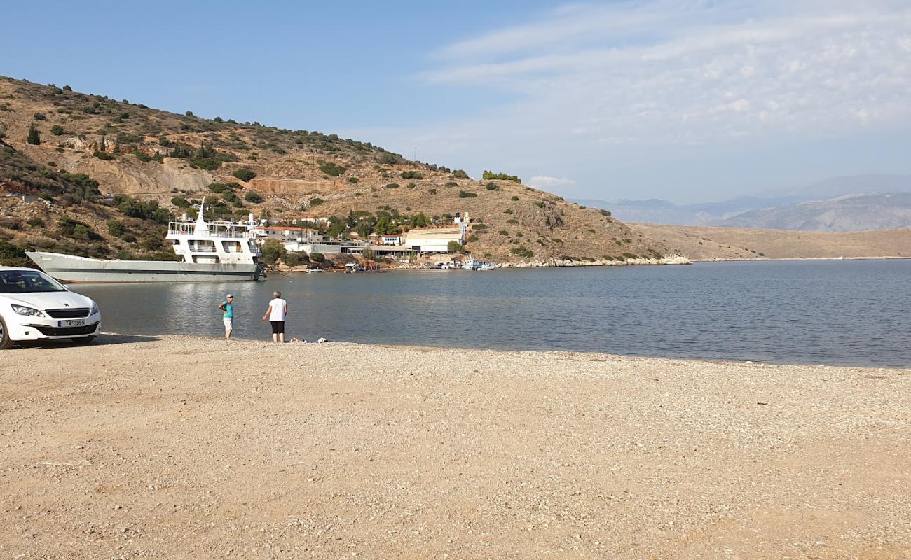 Foto af Anemokampi beach med let sten overflade