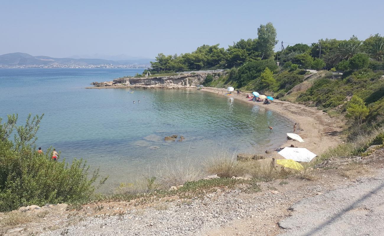 Foto af Razopoula beach med brunt sand overflade