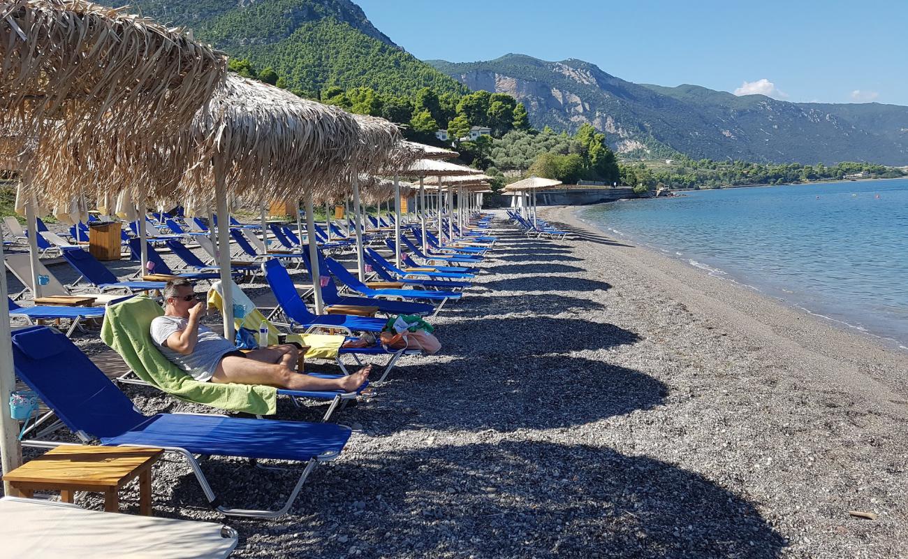 Foto af Asproneri beach II med grå fin sten overflade