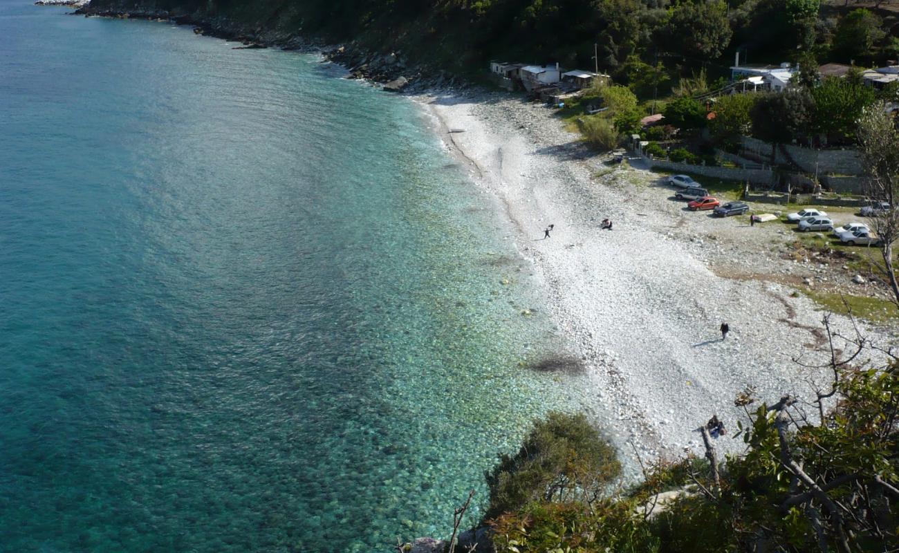 Foto af Agios Ioannis beach med let sten overflade