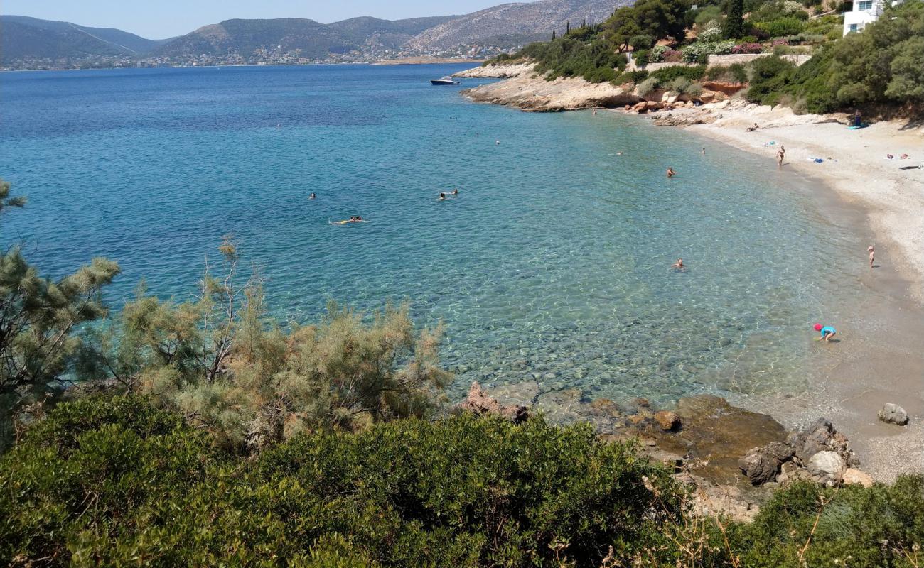 Foto af Erotospilia Strand med let sand og småsten overflade