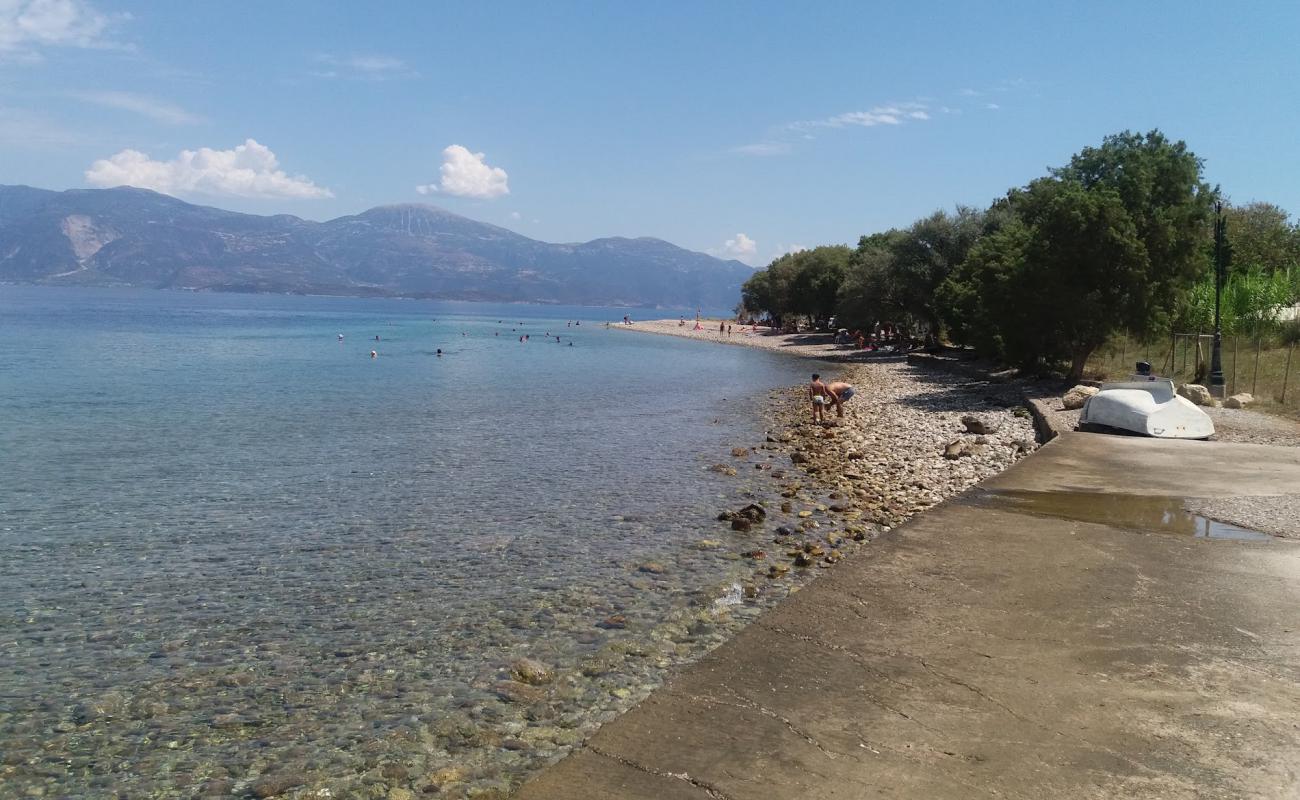 Foto af Foinikas beach II med grå sten overflade