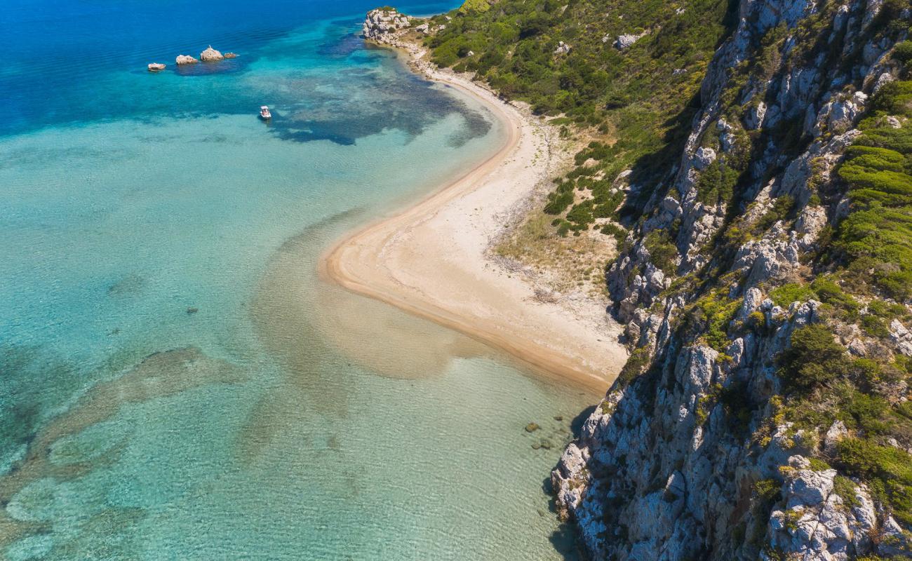 Foto af Sphaktiria beach med lys sand overflade