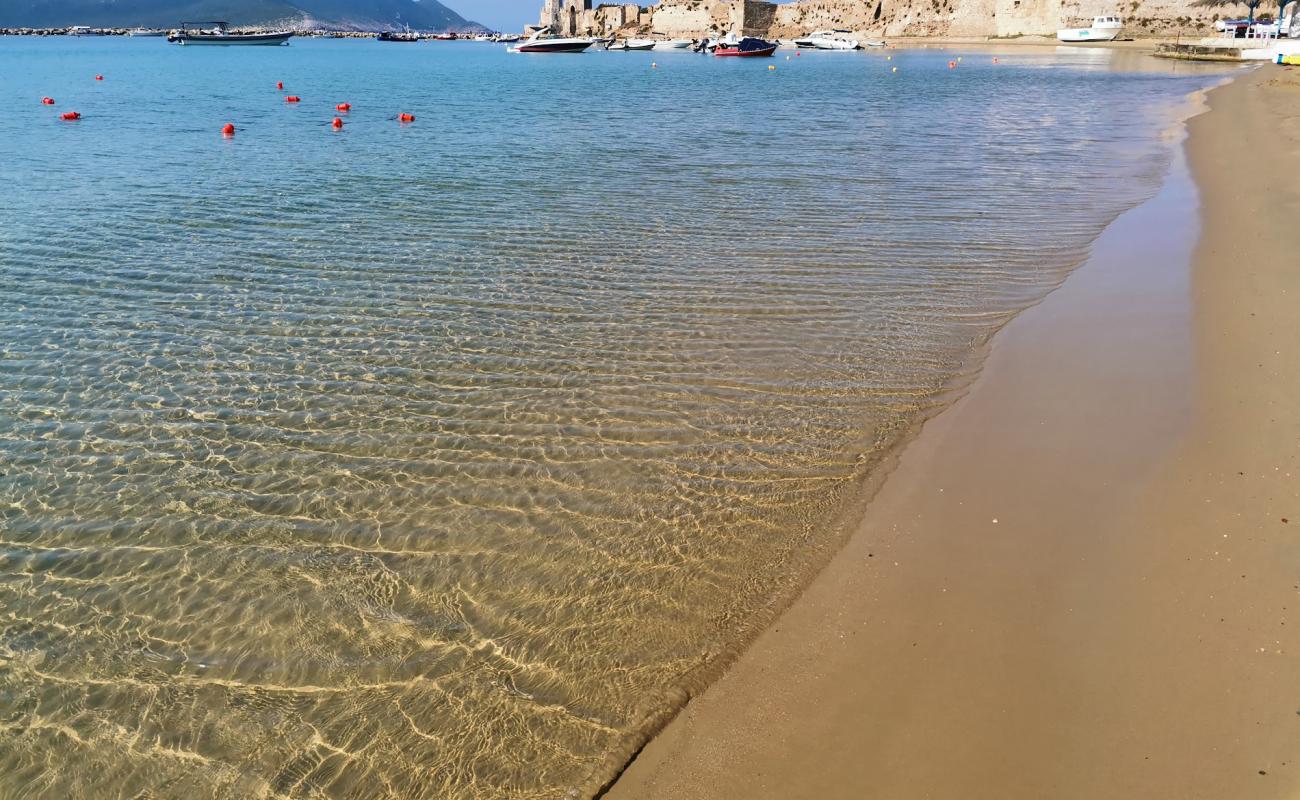 Foto af Paralia Methonis med brunt sand overflade