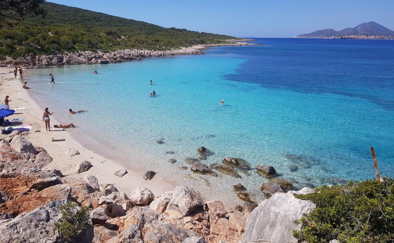 Foto af Ammos Strand med grå sand overflade