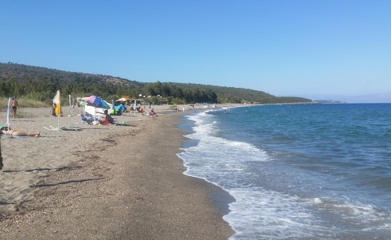 Foto af Vathi beach II med grå fin sten overflade