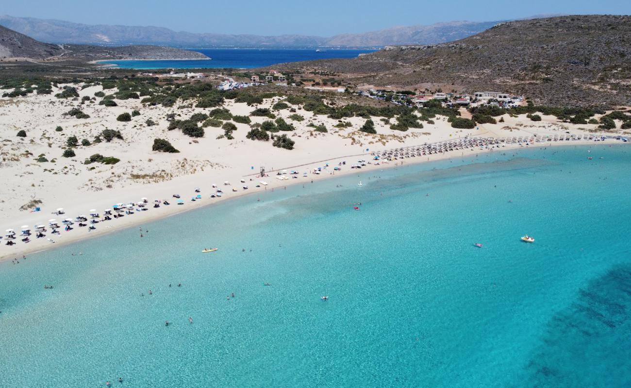 Foto af Simos Strand med lys fint sand overflade