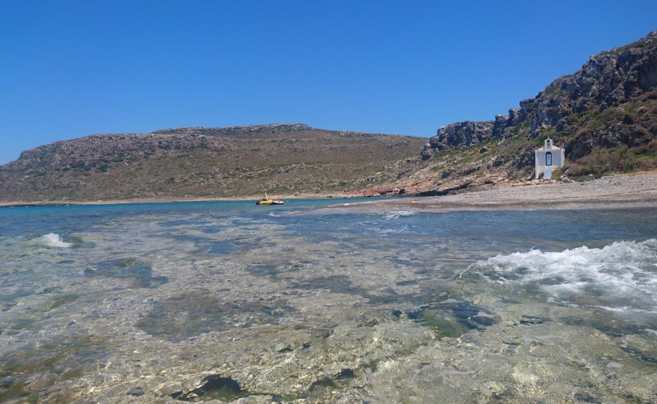 Foto af Aglyftis beach med sten overflade