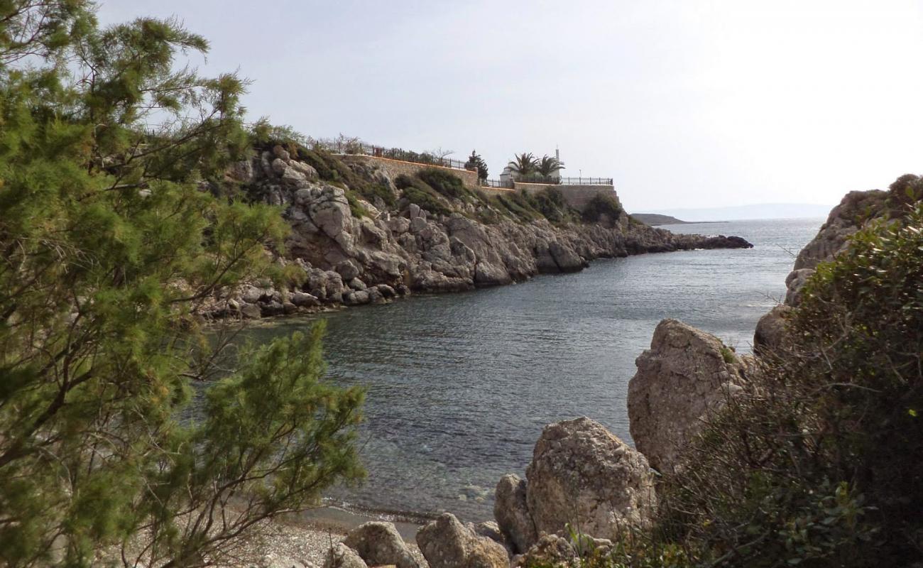 Foto af Paleokastro beach med grå sten overflade