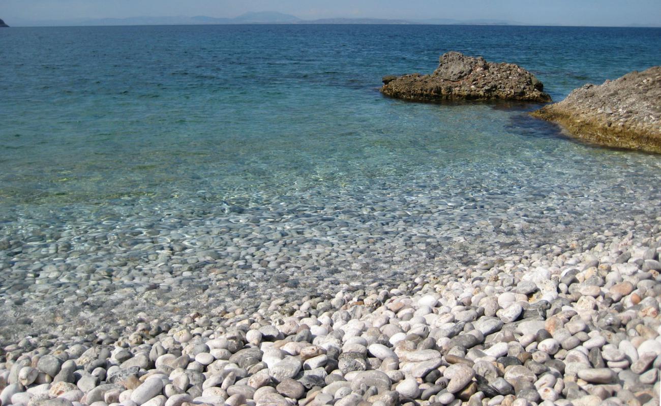 Foto af Kapsala beach med grå sten overflade