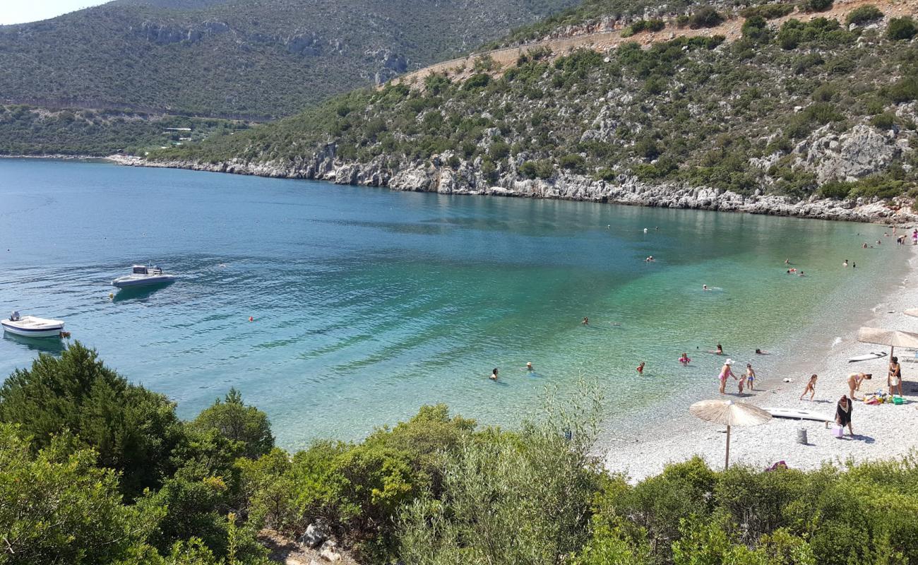 Foto af Agios Dimitriou beach med let sten overflade