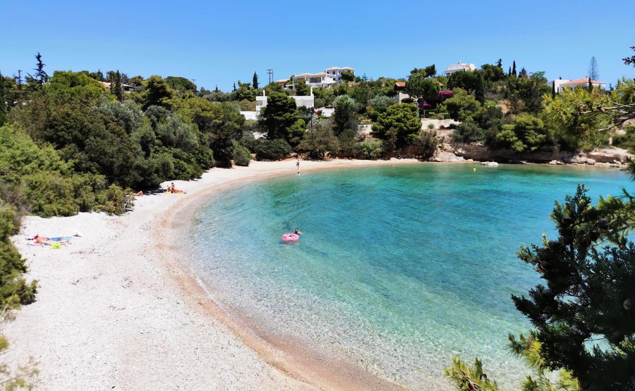 Foto af Agios Emilianos beach med let sand og småsten overflade