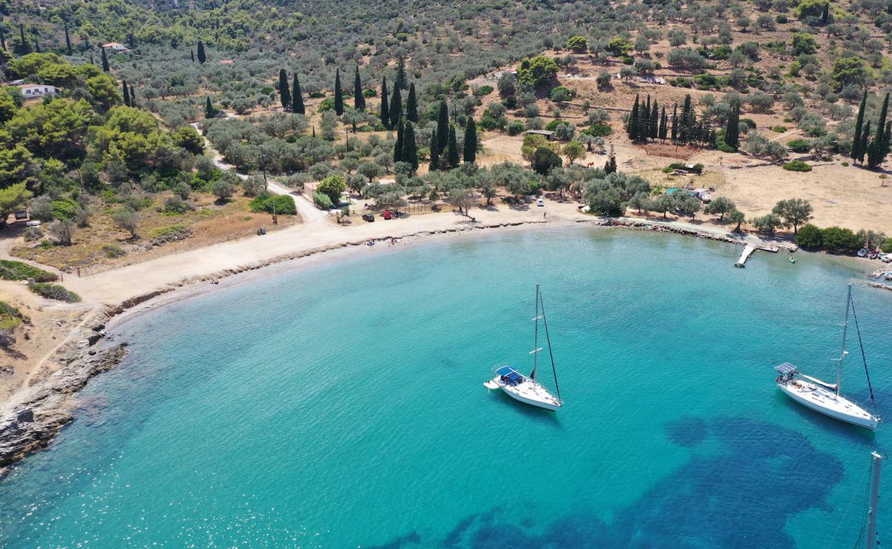 Foto af Vagionia bay med let sand og småsten overflade