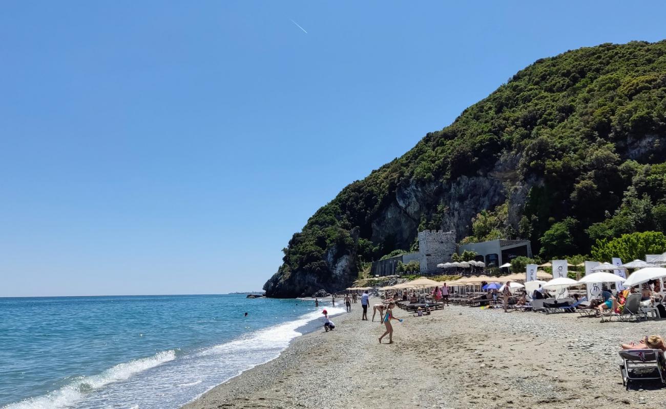 Foto af Panteleimon beach med gråt sand og småsten overflade