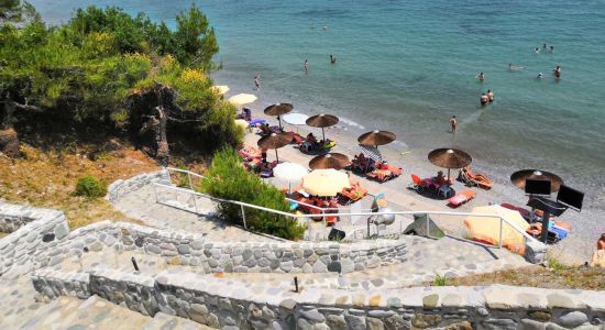 Akrotiri beach