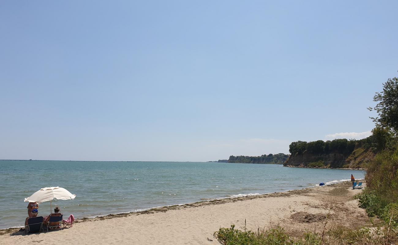 Foto af Agiannis beach II med grå sand overflade