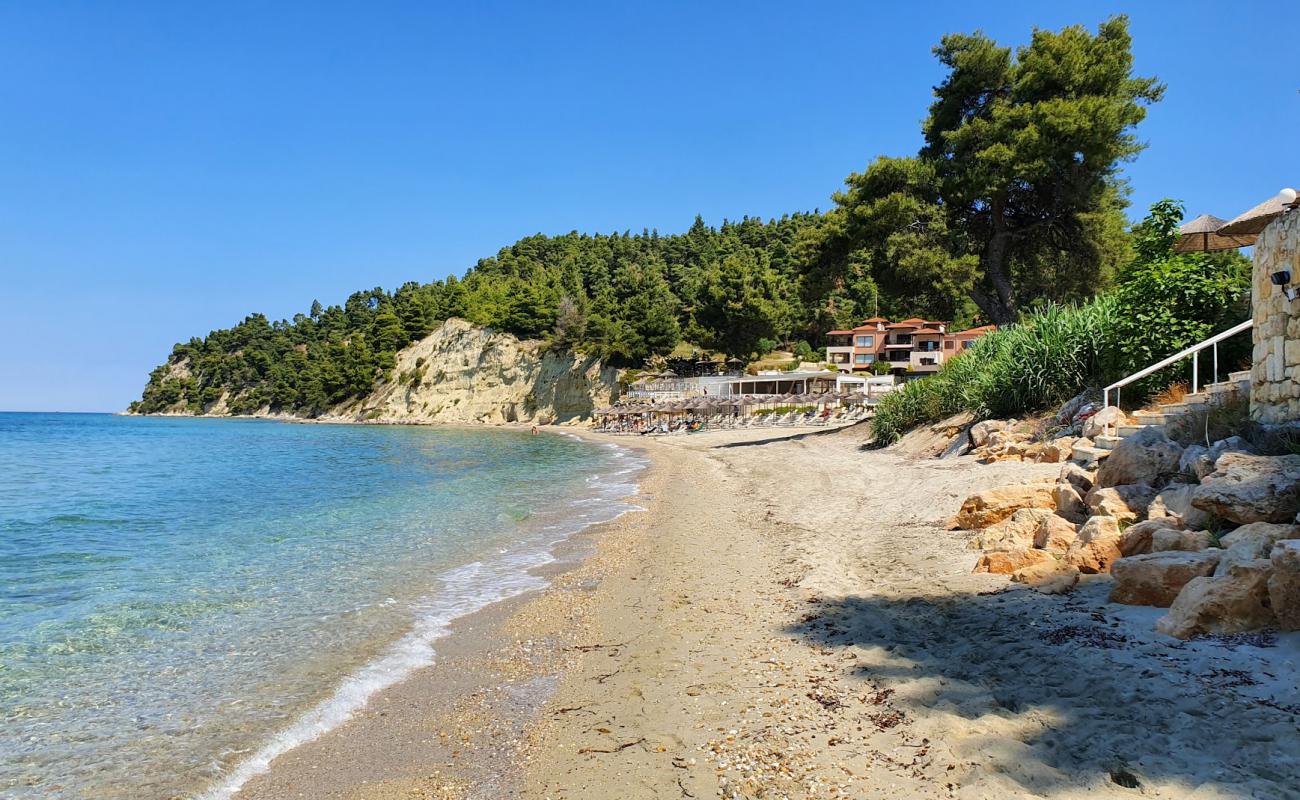 Foto af Elani beach med lys sand overflade