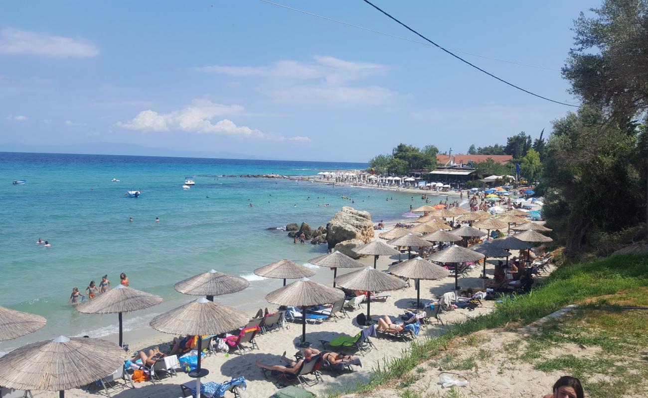 Foto af Varkes beach med lys sand overflade