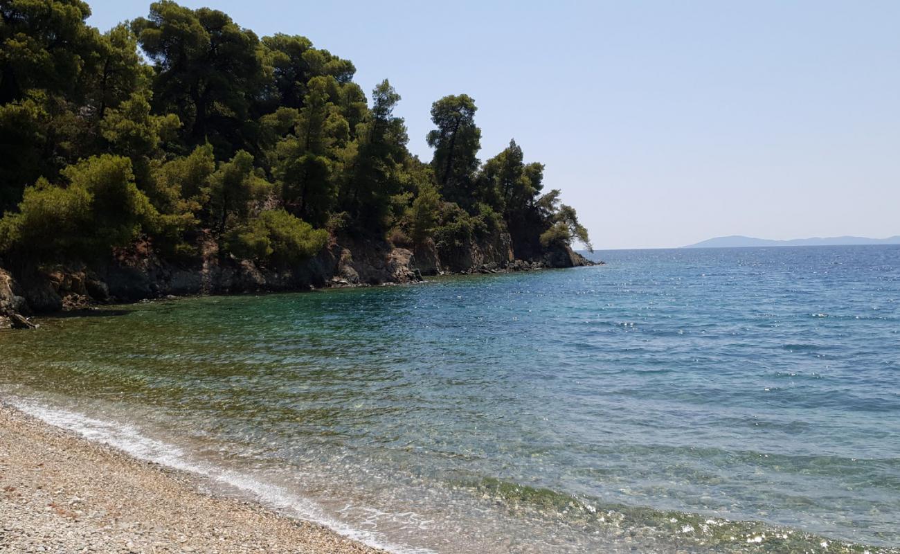 Foto af Agios Kyriaki beach III med let sten overflade