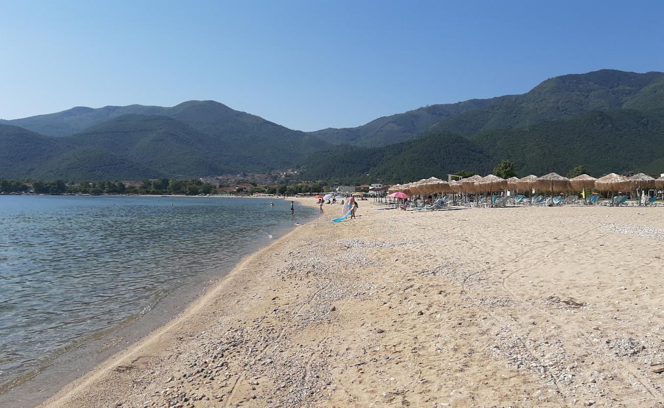 Foto af Stavros Beach med lys sand overflade