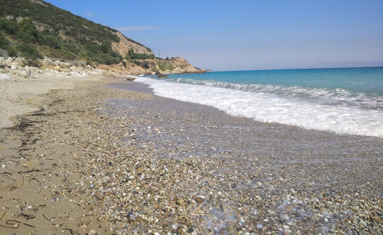 Foto af Paralia Mirtofitou med hvidt sand overflade