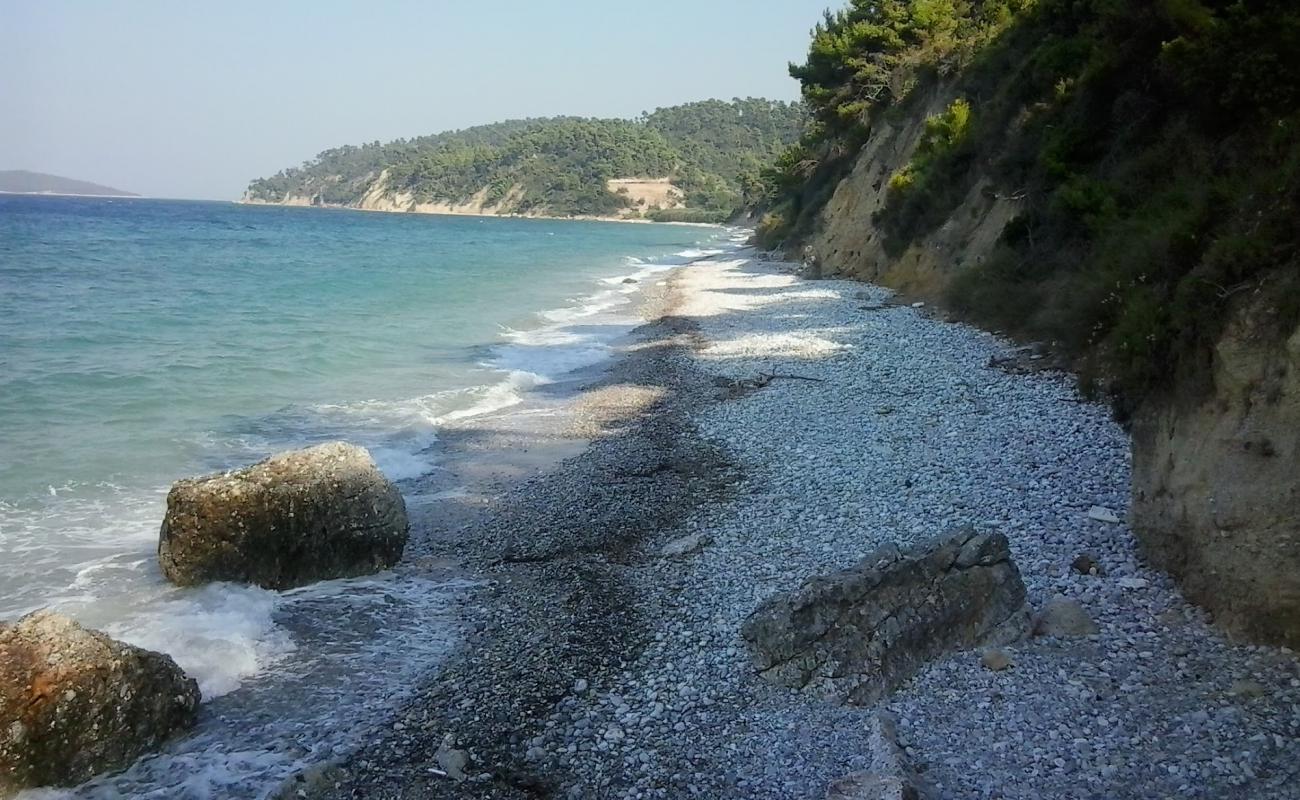 Foto af Koutsoupri 2 beach med grå fin sten overflade