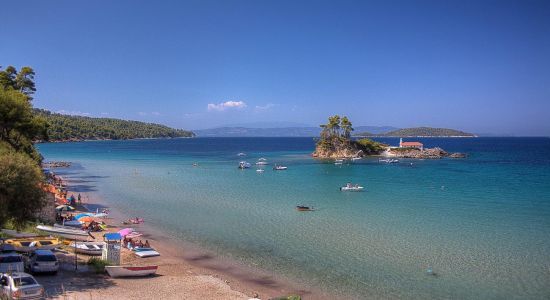 Elinika beach