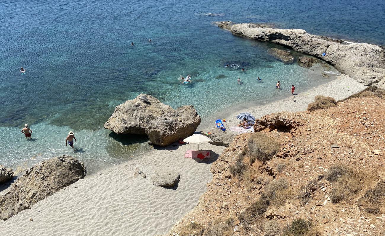 Foto af Zastani beach med lys skaldesand overflade