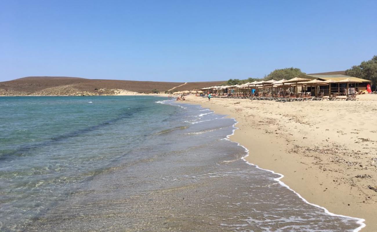 Foto af Zematas beach med lys fint sand overflade