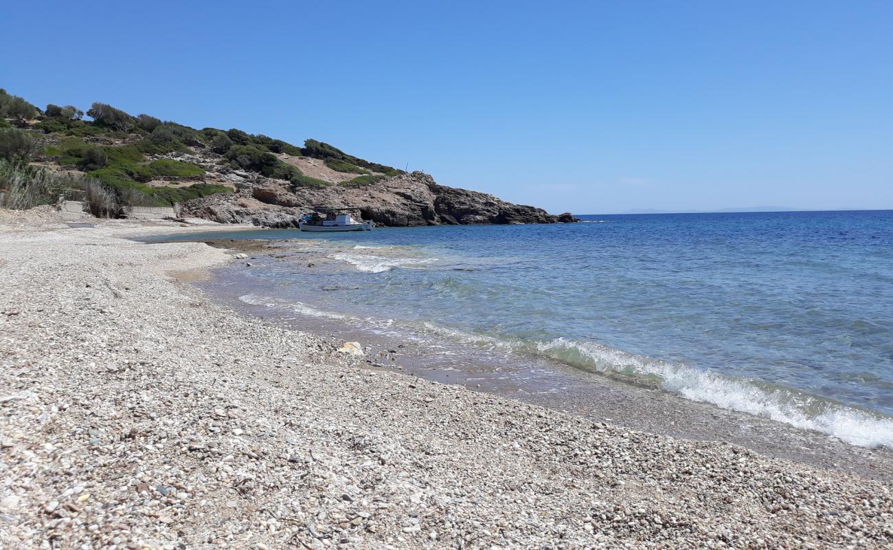 Foto af Pathos beach med let sand og småsten overflade