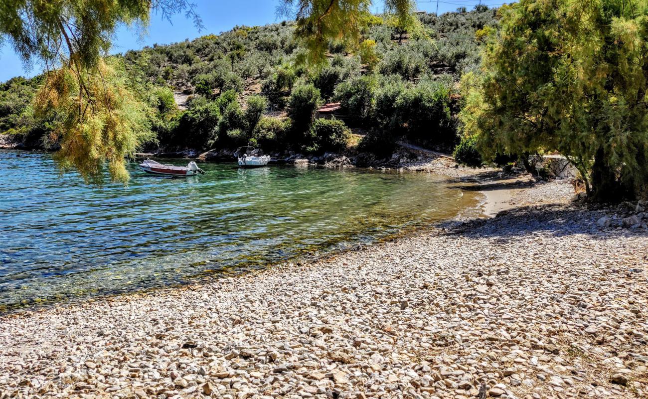 Foto af Steni Vala beach med grå sten overflade