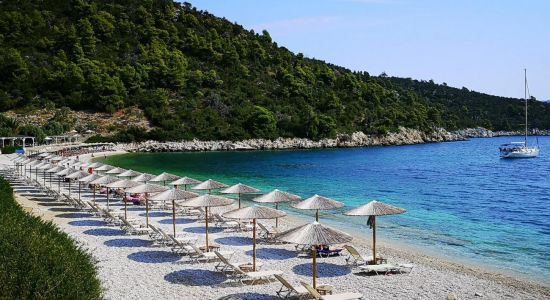 Leftos Gialos Strand