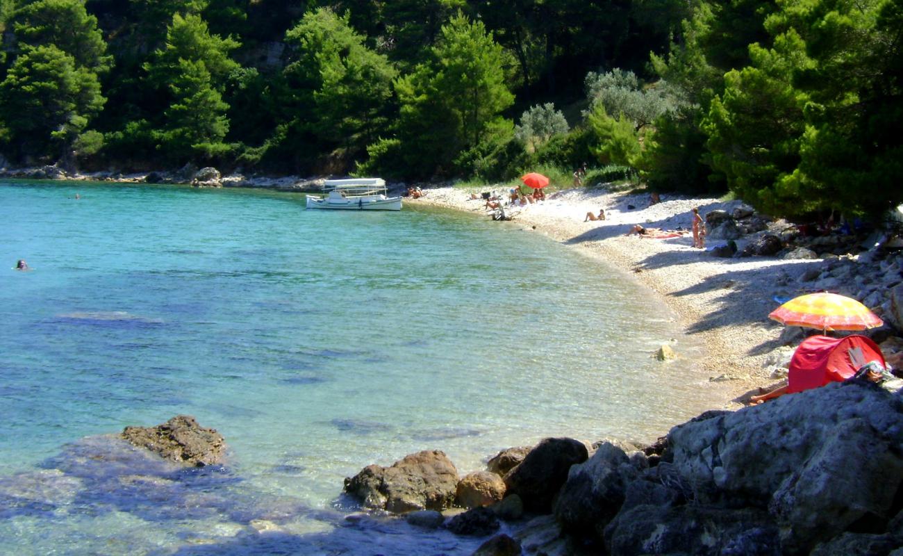 Foto af Katerinas Valla beach med let sten overflade