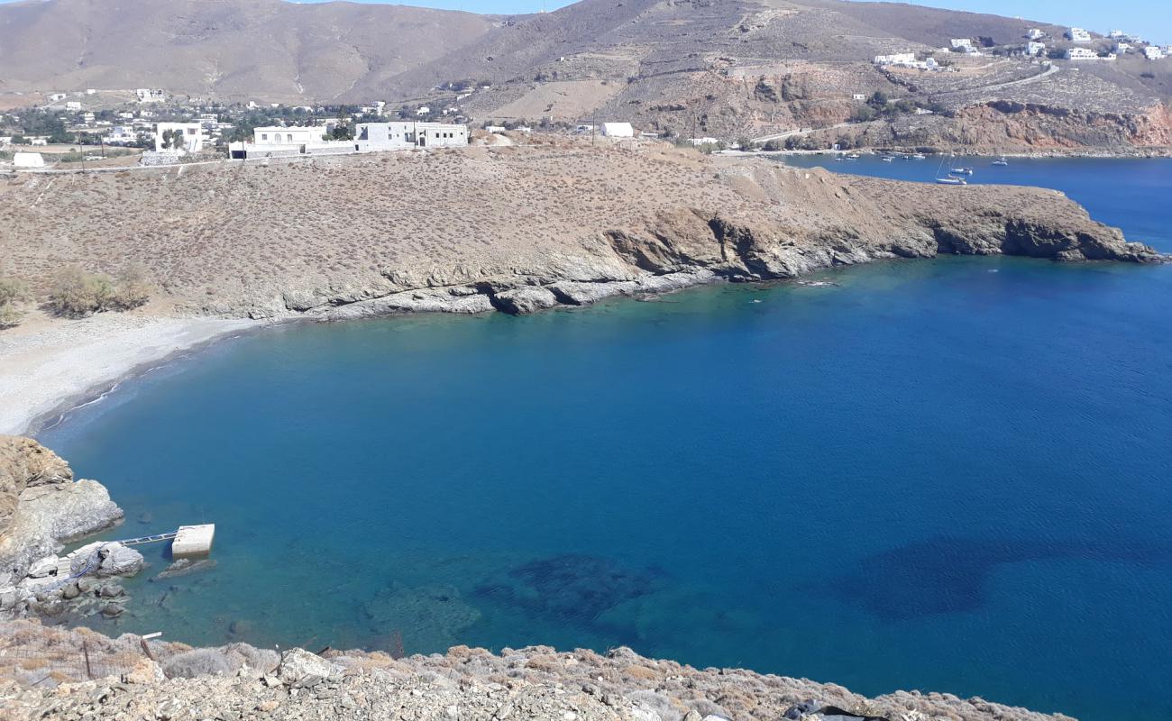 Foto af Livadia beach II med let sand og småsten overflade