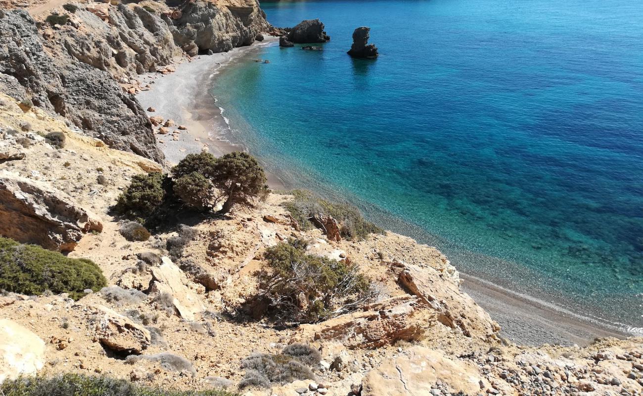 Foto af Agios Teodoros beach II med let sand og småsten overflade