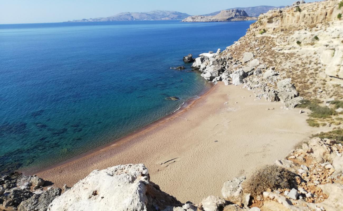 Foto af Kokkini Ammos Beach med let sten overflade