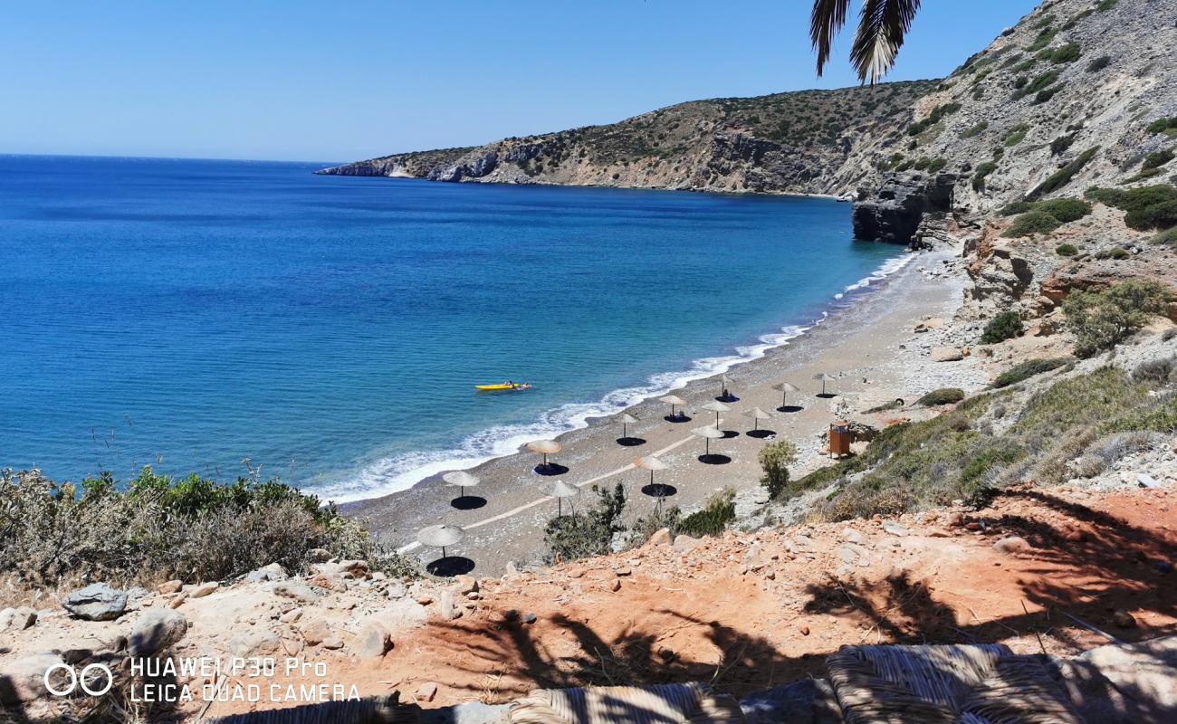 Foto af Apothyka beach med brun fin sten overflade