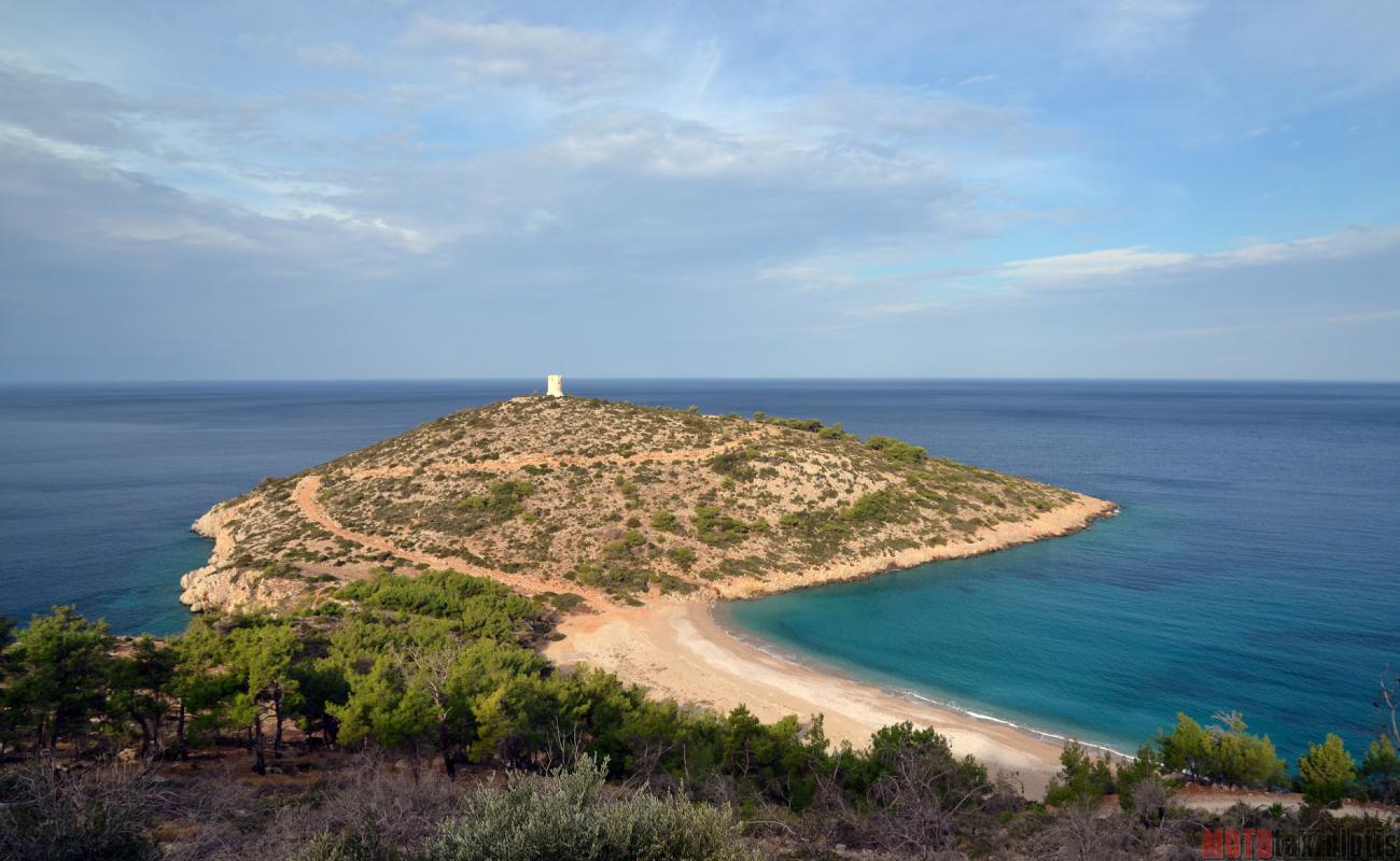 Foto af Trachili beach med brun fin sten overflade