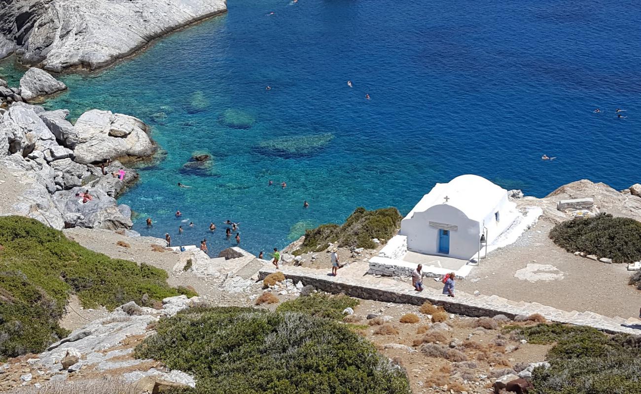 Foto af Agios Anna beach med grå sten overflade