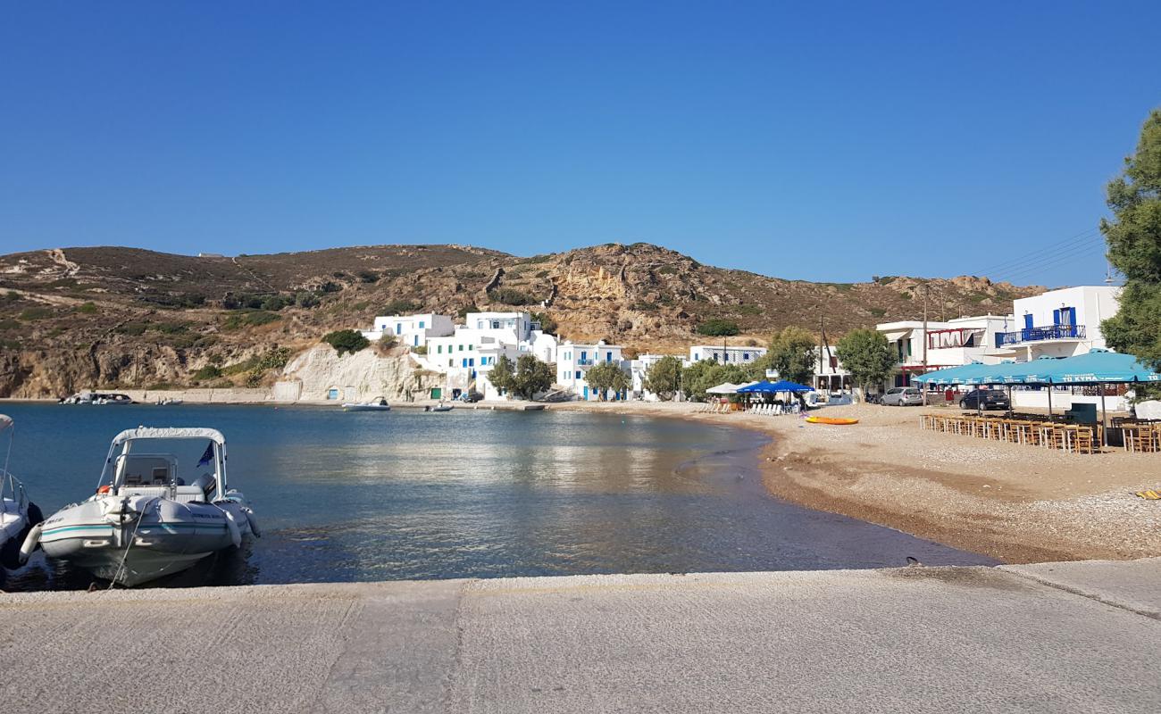 Foto af Psathi beach med let sand og småsten overflade