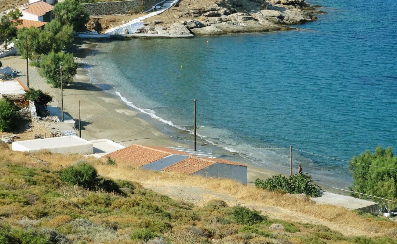 Foto af Zogaki beach med let sand og småsten overflade