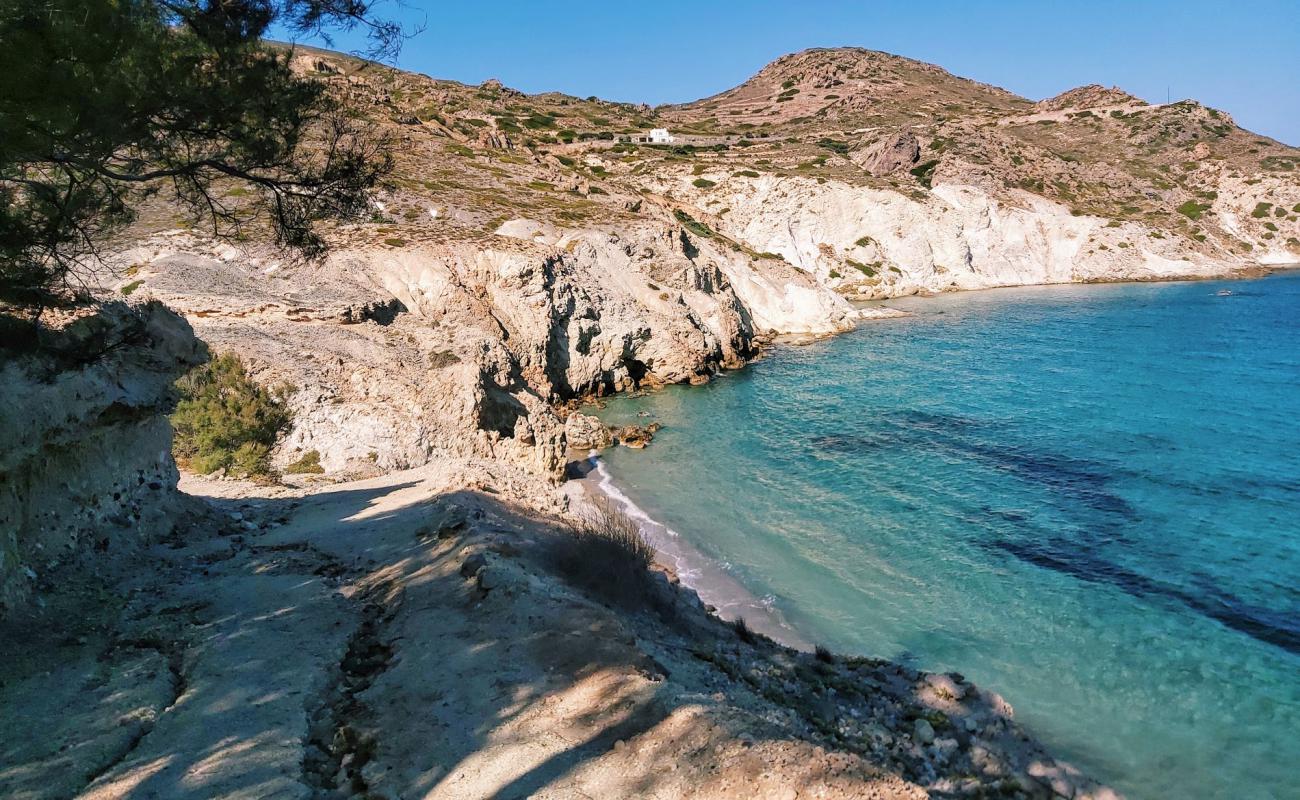 Foto af Tourkothalassa beach med let sten overflade