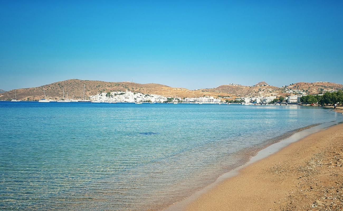 Foto af Papikinou beach med lys sand overflade