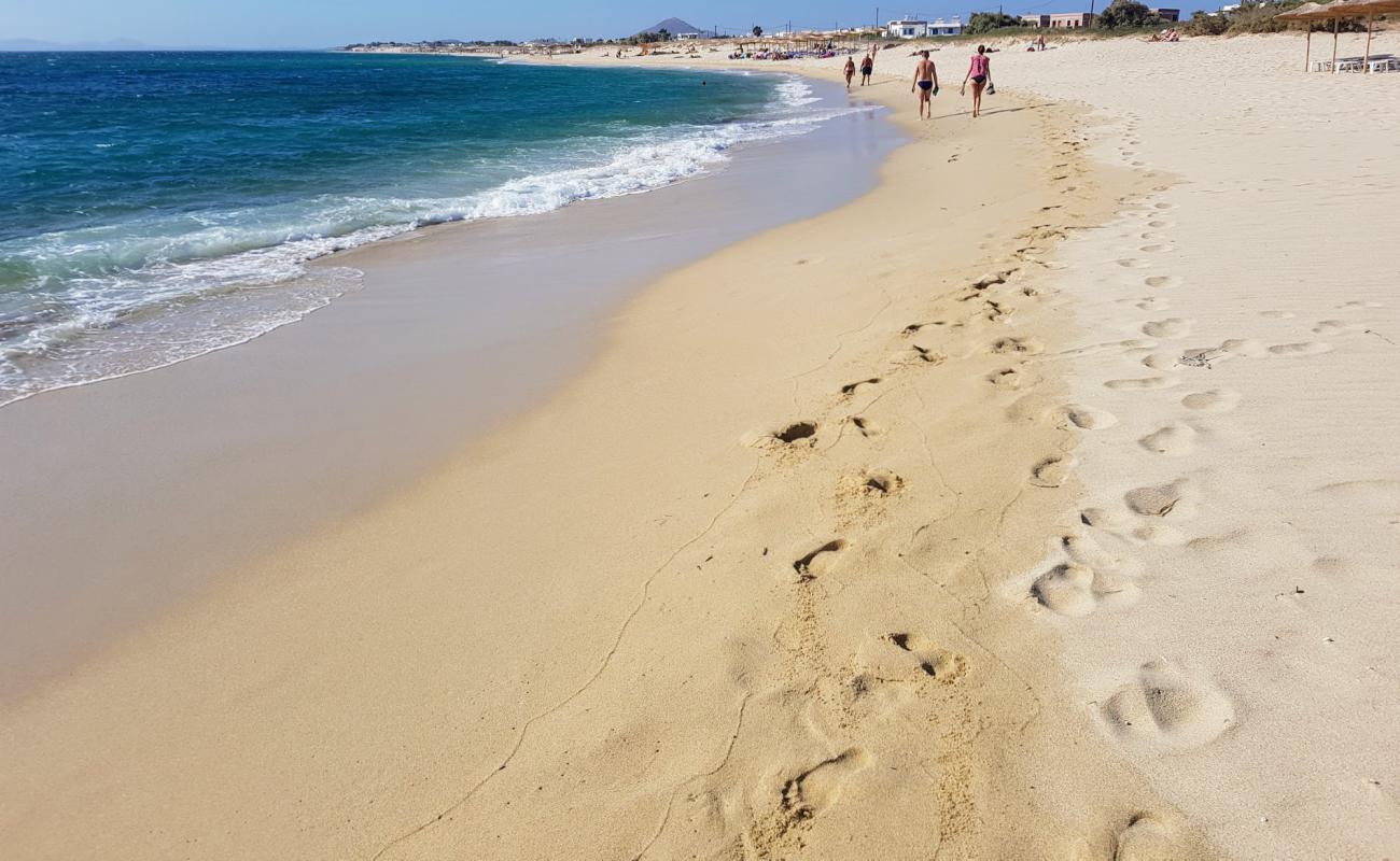 Foto af Maragkas beach med lys fint sand overflade