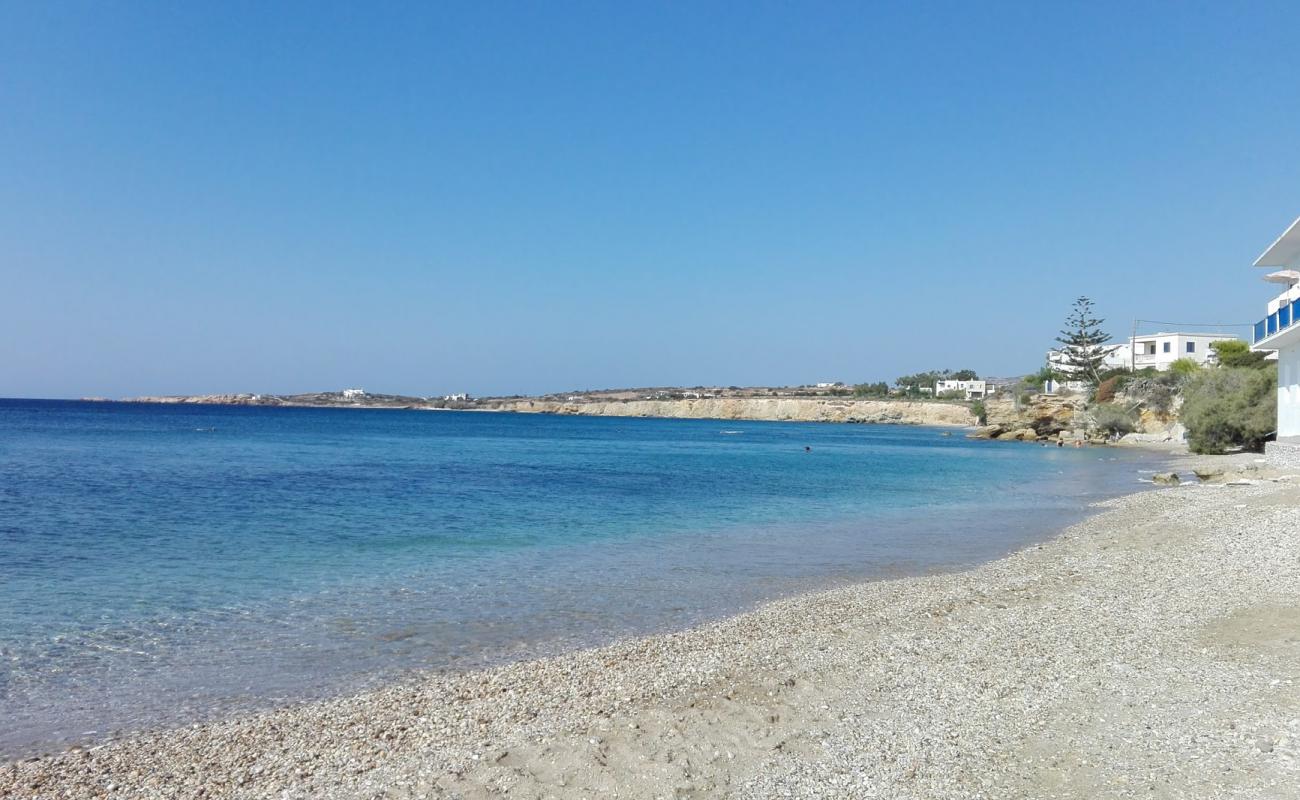 Foto af Drios beach med let sand og småsten overflade