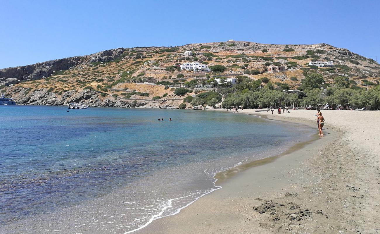 Foto af Tsigouri beach med lys sand overflade