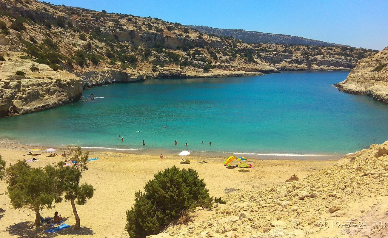 Foto af Vathi beach med let sand og småsten overflade