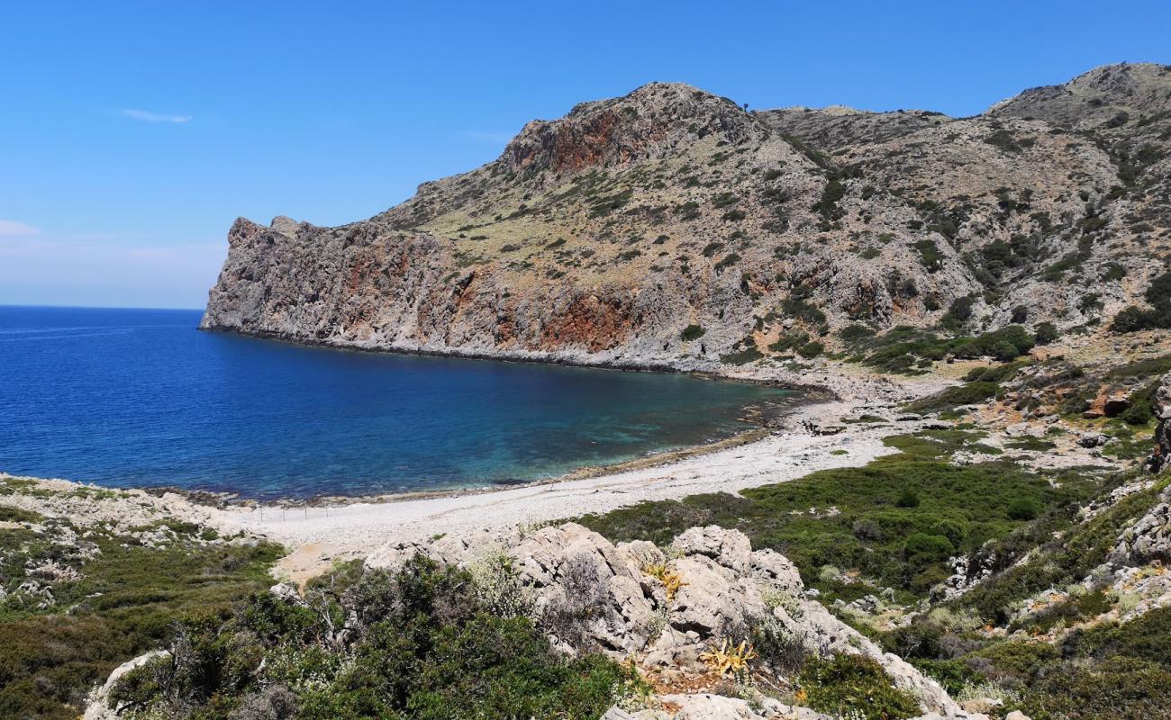 Foto af Agios Pavlos beach med let sten overflade