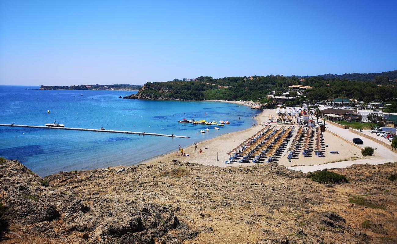 Foto af St. Nicholas Beach med lys sand overflade