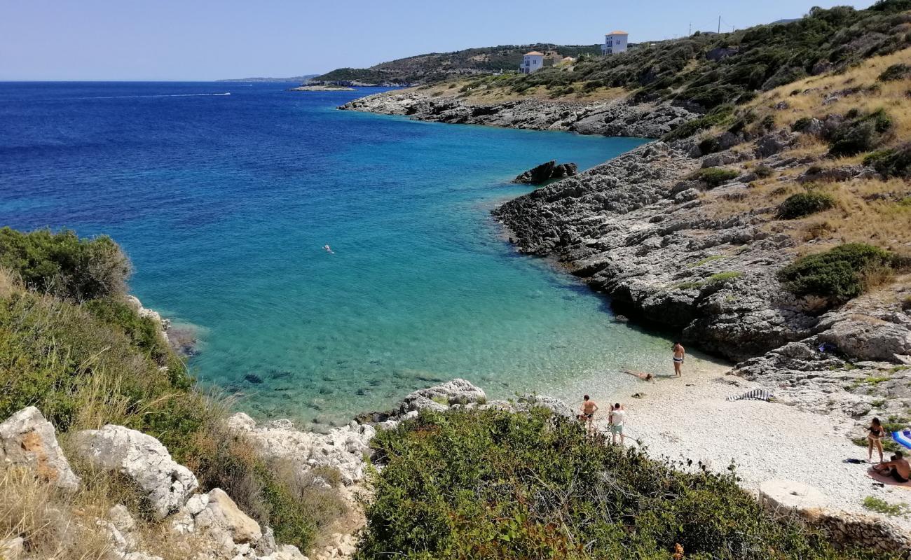 Foto af Kremidi beach med let sten overflade